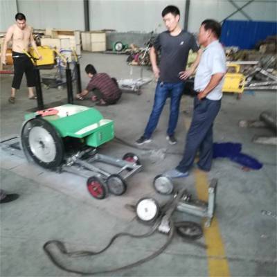 鼎東座駕式電動(dòng)四輪掃地車 高效清潔與靈活應(yīng)用的理想選擇